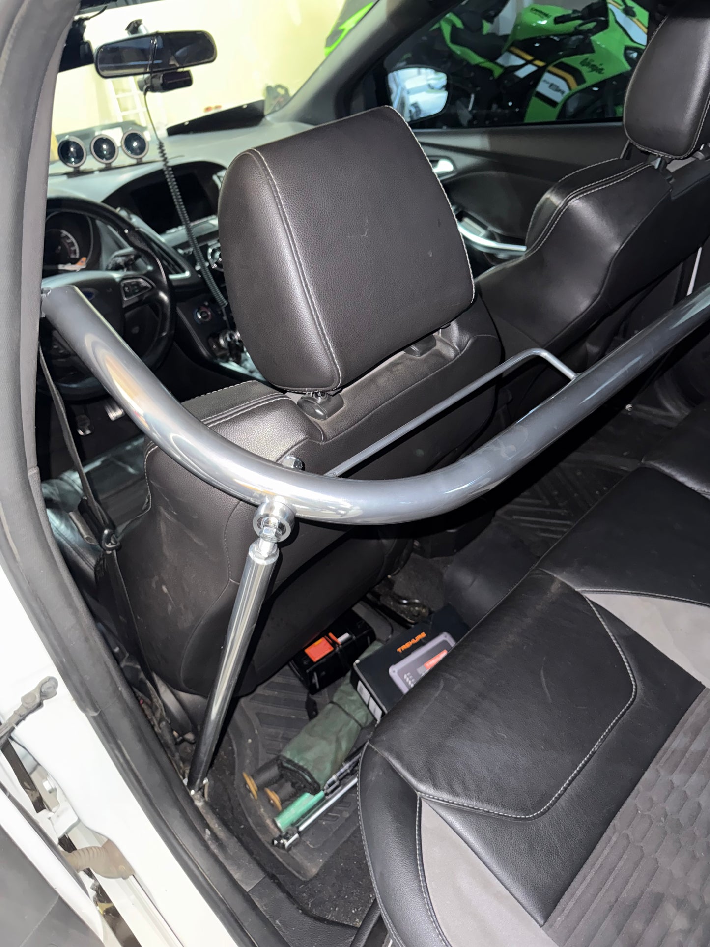 2013-2018 Ford Focus ST Harness Bar